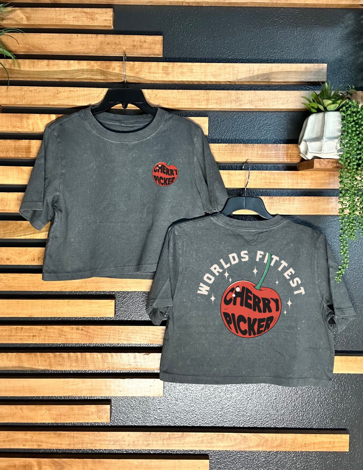 CHERRY PICKER BOXY CROPPED TEE