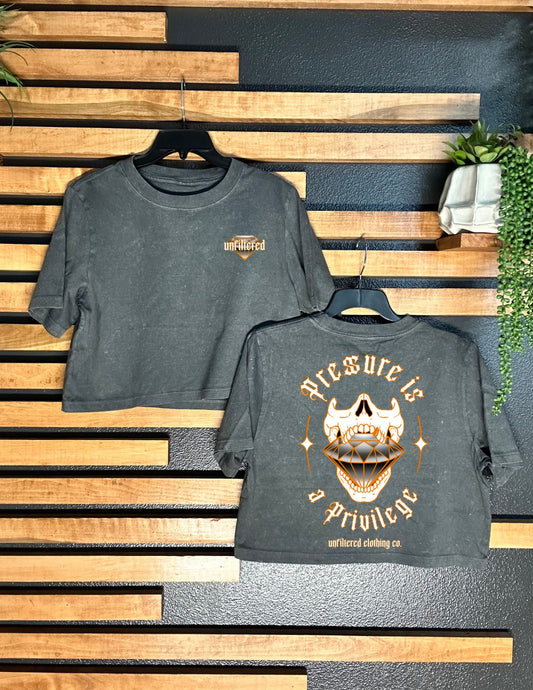 PRESSURE CROPPED TEE