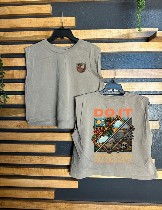 BEFORE THE CLOCK RUNS OUT MUSCLE TANK