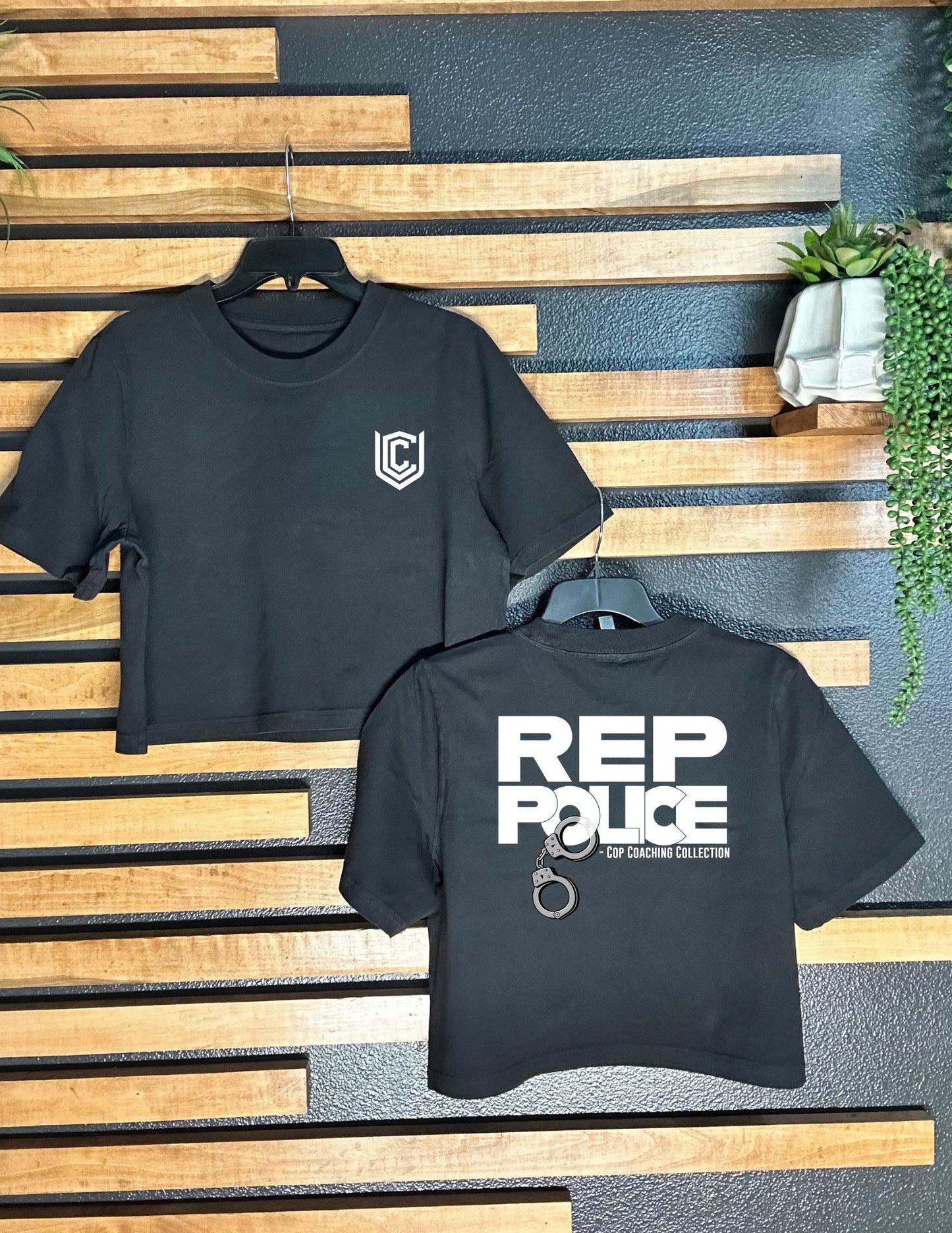 REP POLICE CROP TEE