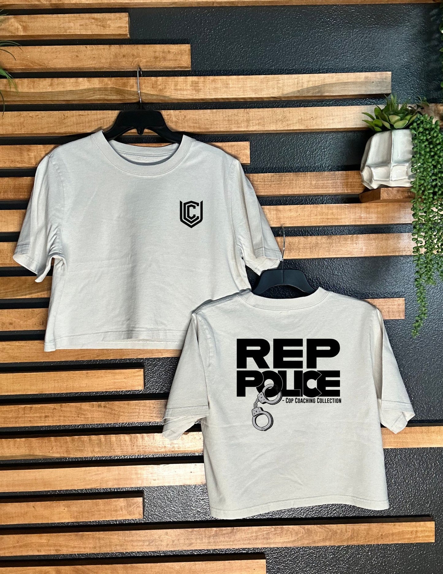 REP POLICE CROP TEE