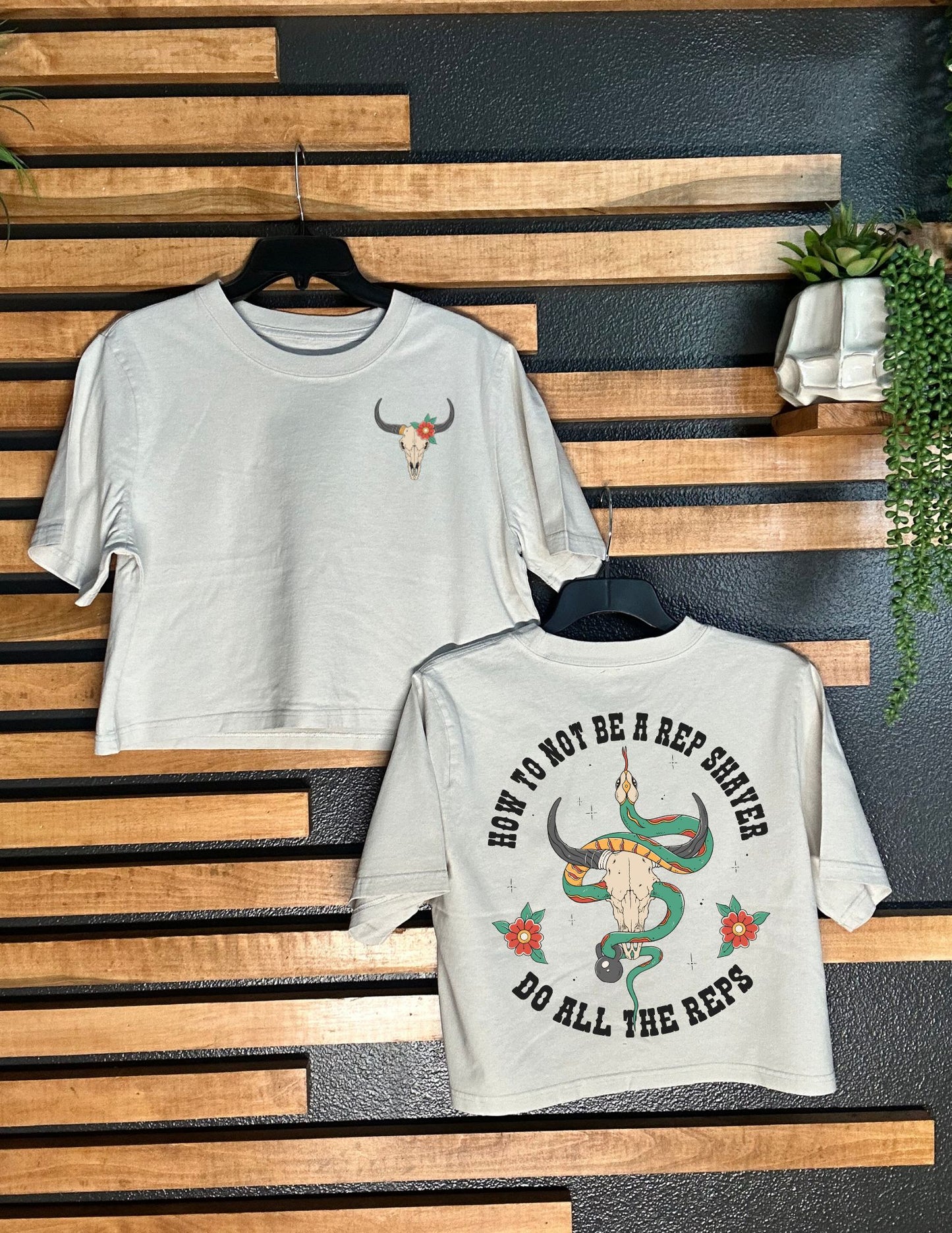 REP SHAVER WOMENS BOXY TEE