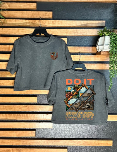 BEFORE THE CLOCK RUNS OUT WOMENS CROPPED TEE